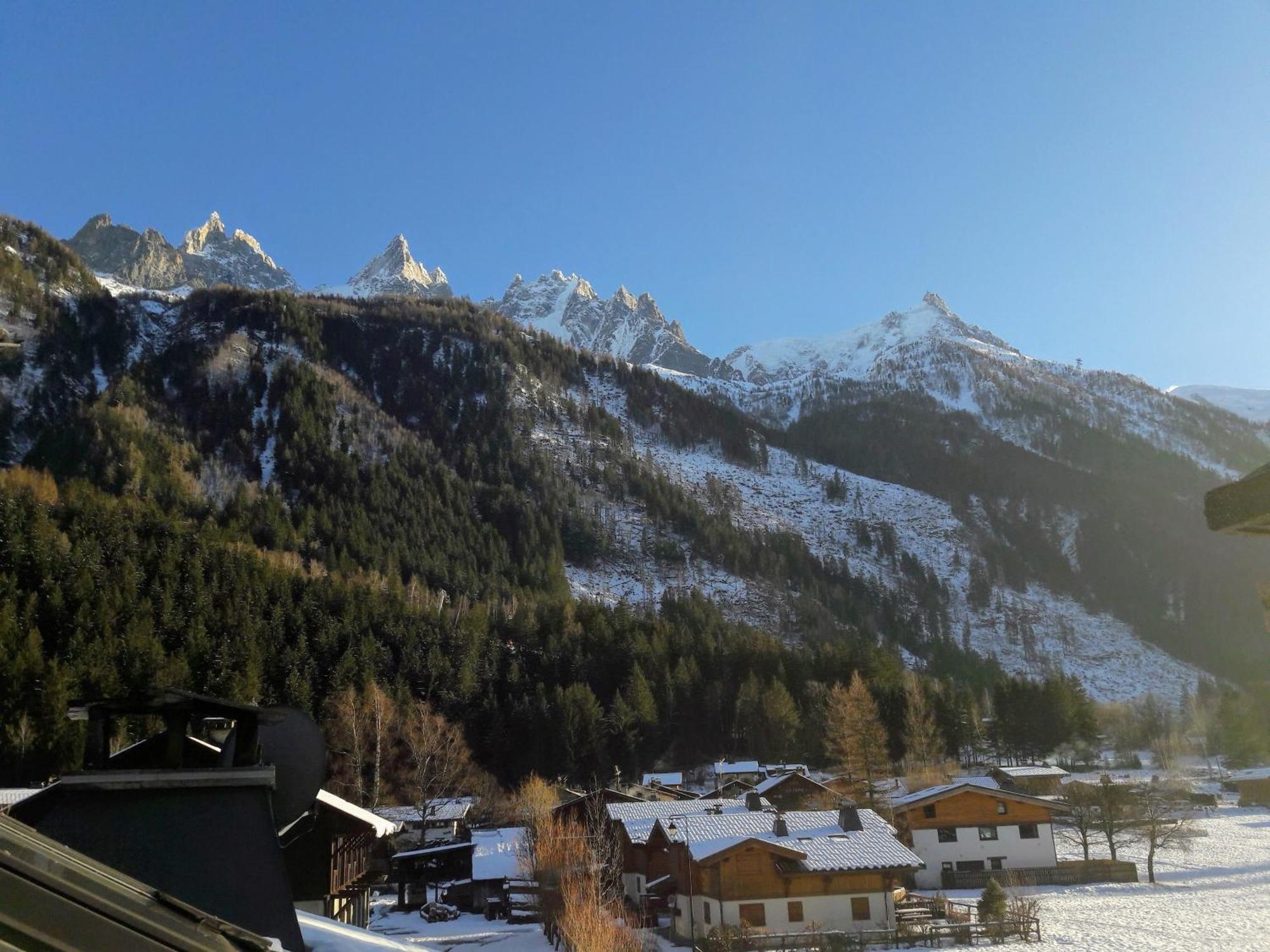 Ostello Le Chamoniard Volant Chamonix Esterno foto